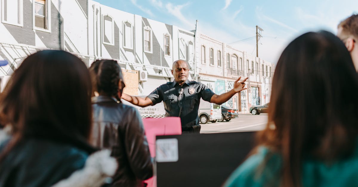 découvrez les enjeux de la responsabilité civile, un aspect essentiel du droit qui régit les obligations d'indemnisation en cas de préjudice. informez-vous sur ses différentes formes, son application et son importance pour protéger vos droits et vos biens.