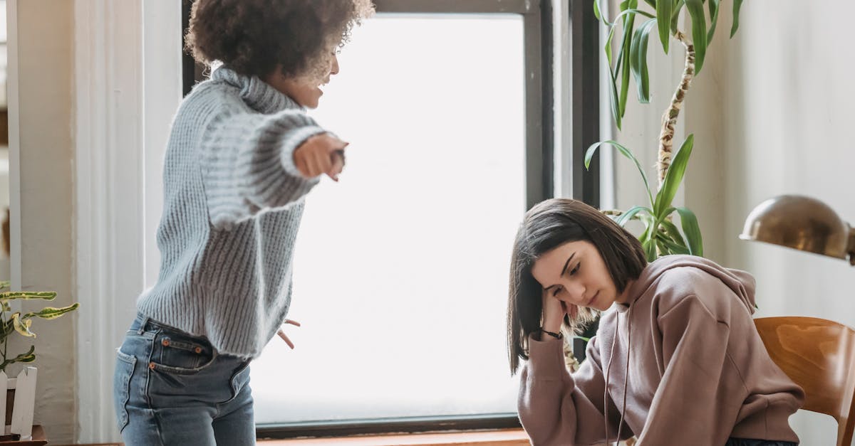 découvrez comment gérer efficacement les disputes, que ce soit dans les relations personnelles ou professionnelles. apprenez des techniques de résolution de conflits et améliorez vos compétences en communication.