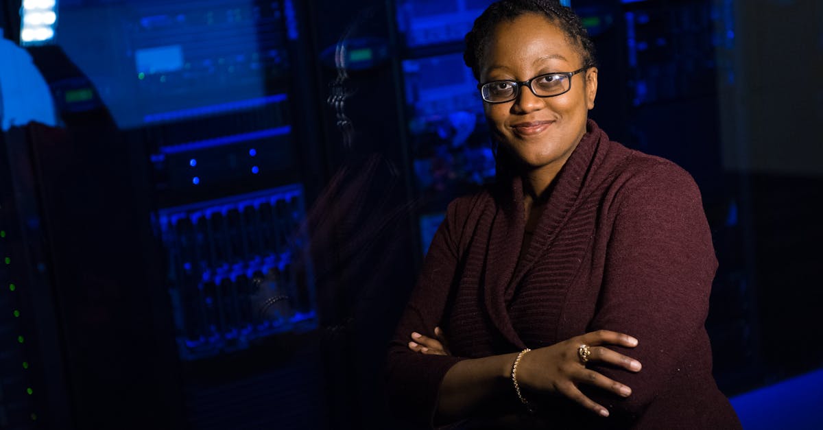 découvrez les compétences essentielles en cybersécurité pour protéger efficacement vos systèmes et données. apprenez les meilleures pratiques, outils et stratégies pour faire face aux menaces numériques croissantes.