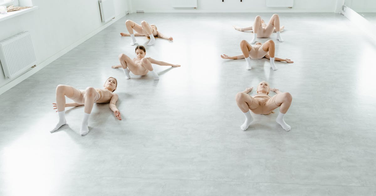 découvrez notre guide complet sur le genre 'class action', qui explore les films et séries captivants mettant en avant des histoires de justice collective, de luttes pour l'égalité et d'aventures palpitantes. plongez dans l'univers des actions en justice et des intrigues captivantes qui tiennent en haleine.