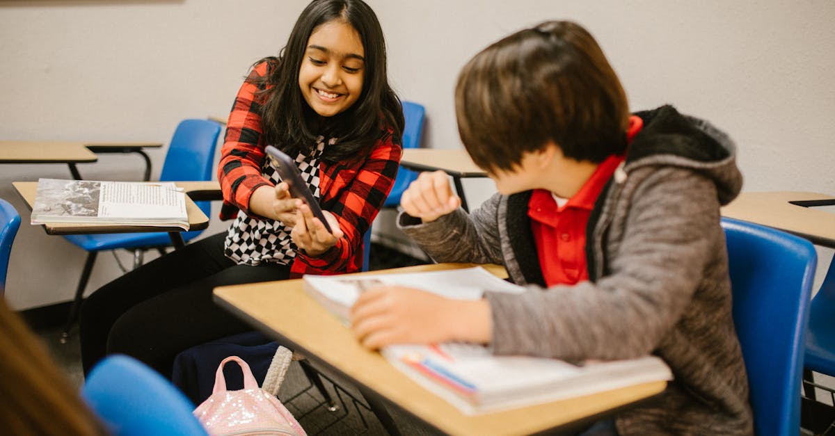 découvrez les enjeux du cyberharcèlement, ses impacts sur les victimes et des solutions pour sensibiliser et combattre ce fléau moderne. protégez-vous et agissez contre le cyberbullying.