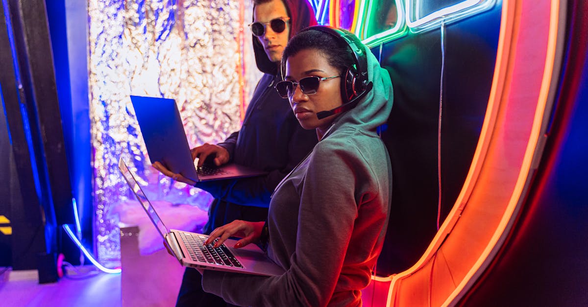 découvrez l'univers du cybercrime : types de menaces, techniques utilisées par les cybercriminels et conseils pour protéger vos données personnelles et professionnelles. restez informé et sécurisé à l'ère numérique.