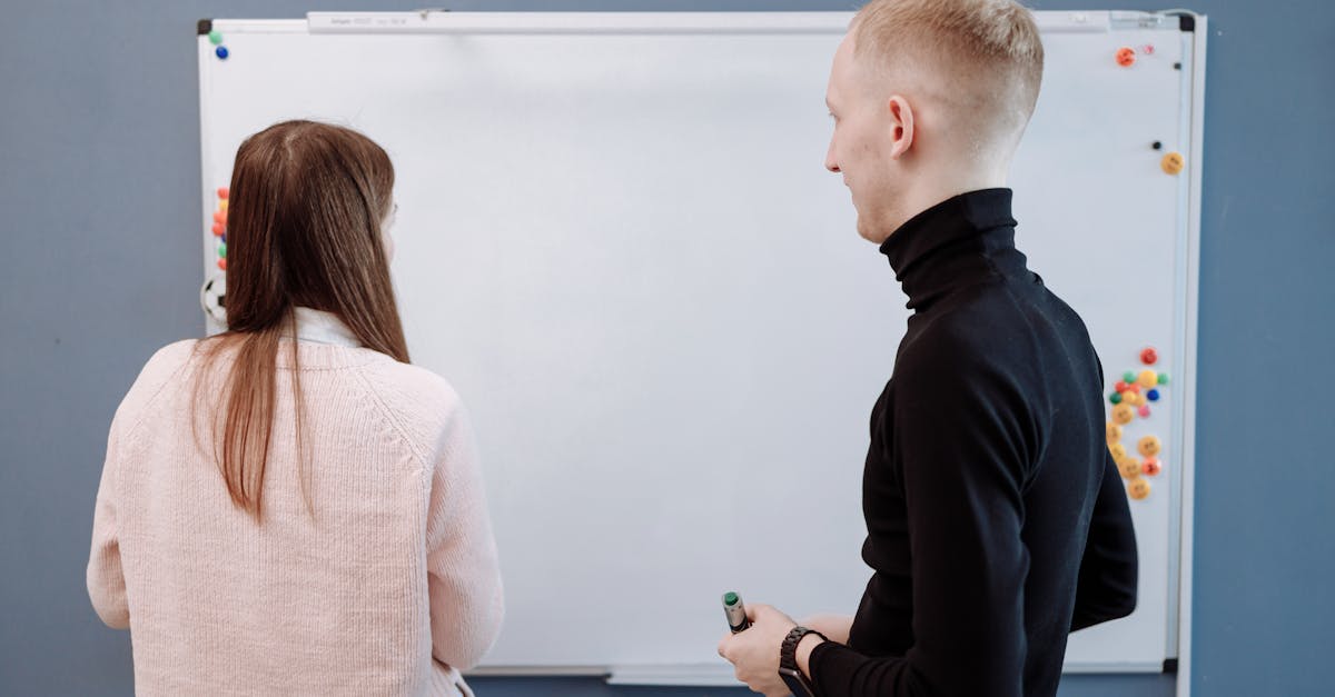 découvrez nos programmes de formation pour employés, conçus pour améliorer les compétences, favoriser le développement professionnel et renforcer la performance au sein de votre entreprise.