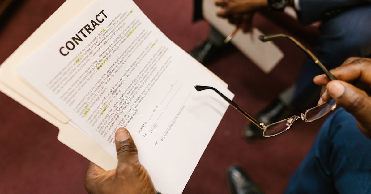 découvrez tout sur la responsabilité contractuelle : ses principes fondamentaux, son importance dans les relations d'affaires et comment elle protège les parties impliquées dans un contrat. apprenez à gérer les risques et à garantir le respect des obligations contractuelles.