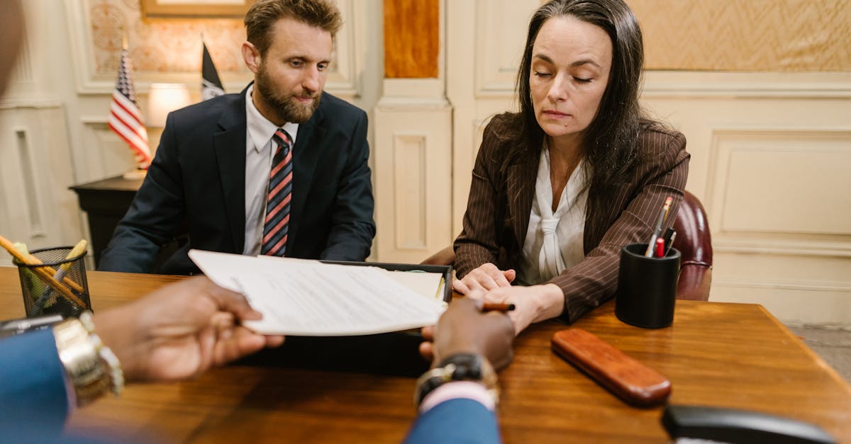 Engagements contractuels : comprendre leur importance dans vos relations professionnelles