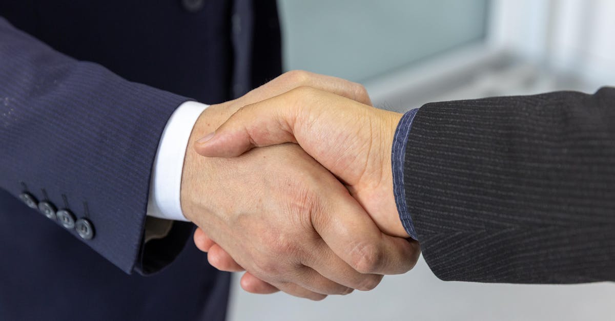 Négociation de contrats : stratégies efficaces pour réussir vos accords