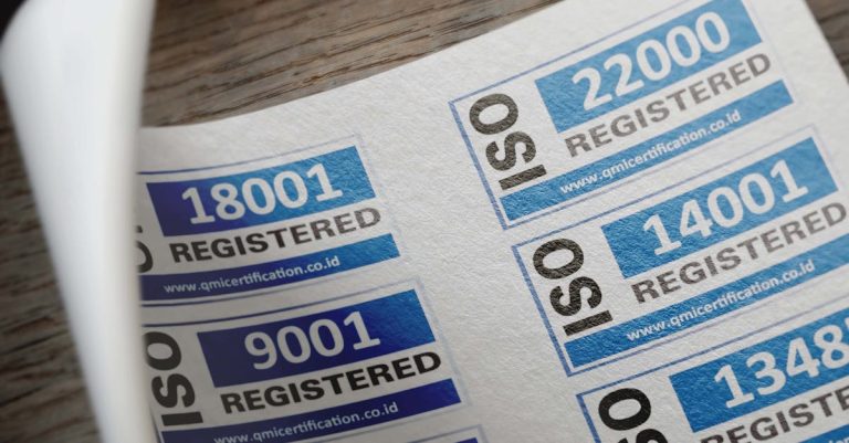 Normes ISO : comprendre leur importance pour la qualité et la sécurité