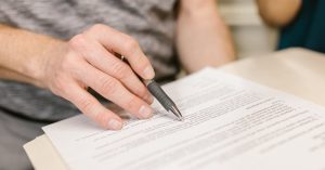 découvrez les garanties contractuelles : protégez vos intérêts et assurez-vous de la conformité de vos accords. apprenez comment ces garanties renforcent la sécurité de vos transactions et minimisent les risques. idéal pour les professionnels du droit et les entreprises souhaitant sécuriser leur cadre contractuel.