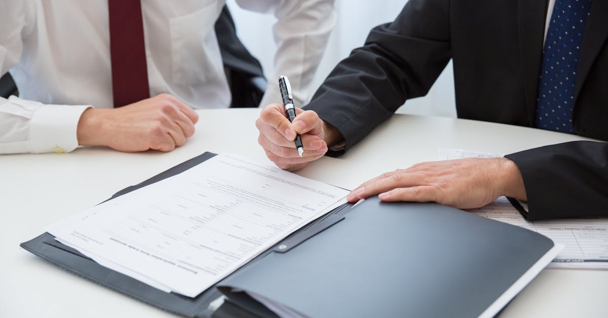 découvrez les normes juridiques essentielles qui régissent divers aspects du droit. ce guide complet vous aidera à comprendre les principes fondamentaux des standards légaux, leur importance et leur impact sur la société.