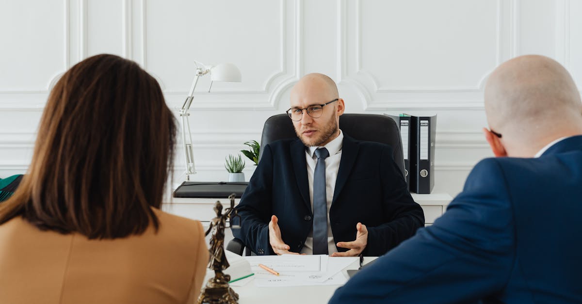 découvrez notre analyse juridique approfondie, qui déchiffre les enjeux légaux contemporains et fournit des perspectives claires sur les réglementations en vigueur. idéal pour les professionnels et les étudiants en droit.
