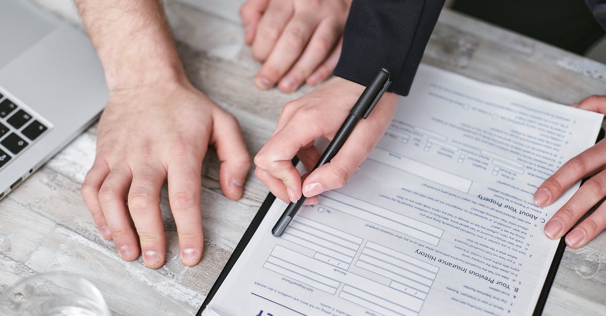 découvrez comment une revue de politique (policy review) permet d’analyser, d’évaluer et d’améliorer les politiques internes ou publiques pour une meilleure conformité, efficacité et gestion des risques.