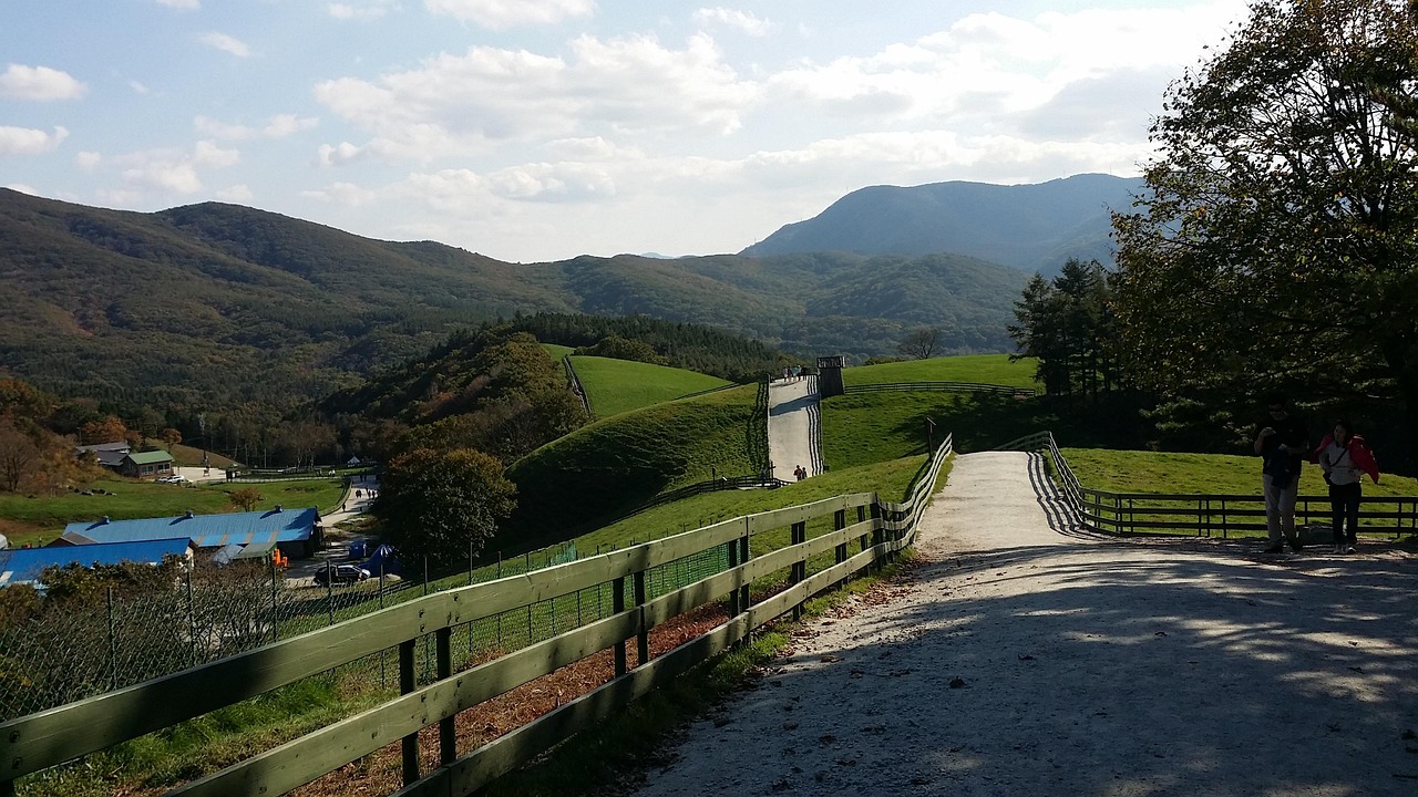 découvrez le traitement par lots : une méthode efficace pour automatiser et optimiser le traitement massif de données ou de tâches informatiques.